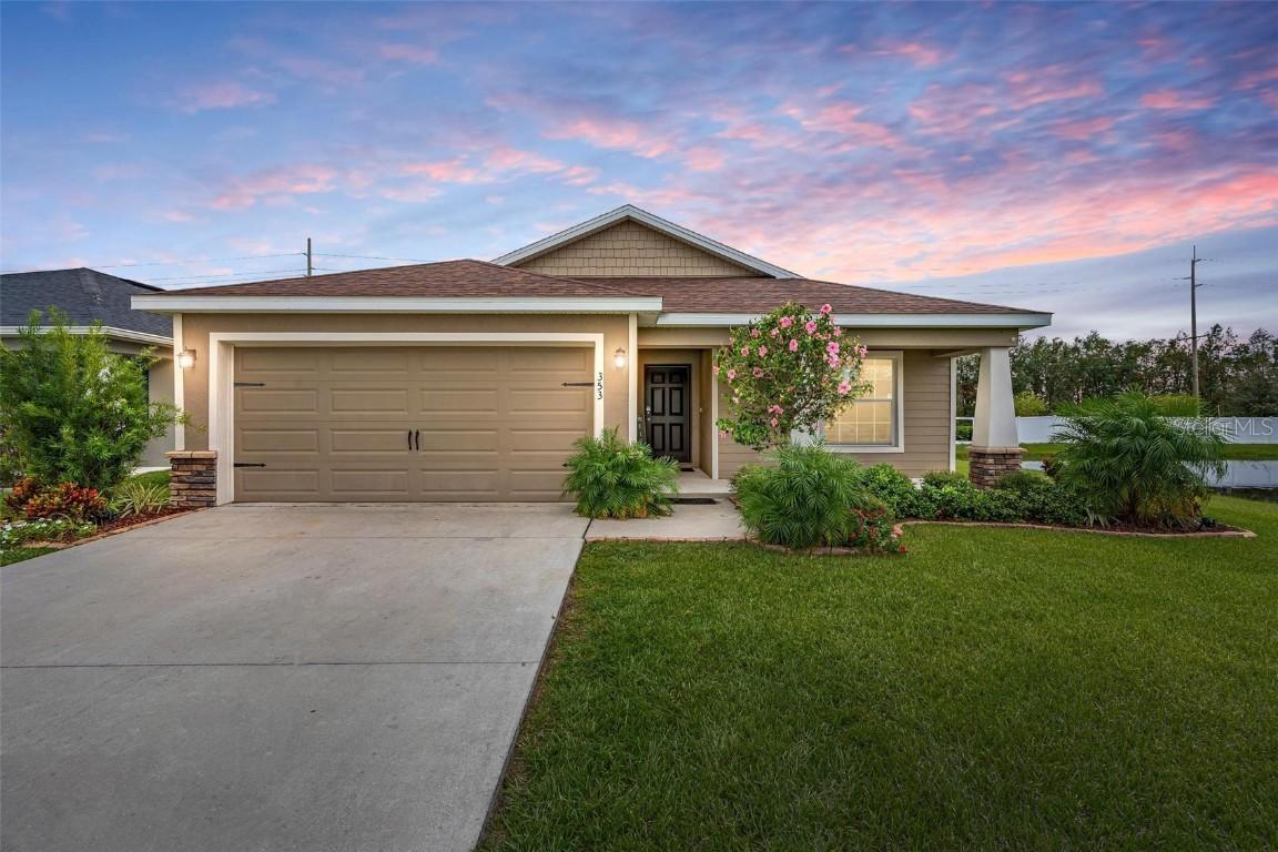 353 St Georges Cir., Eagle Lake, FL 33839