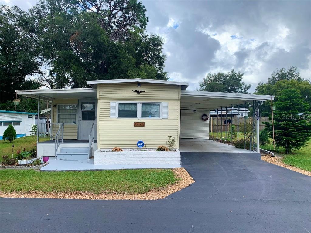 37432 Hammond Dr., Zephyrhills, FL 33541