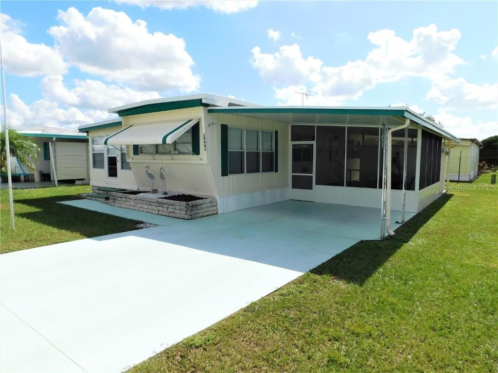 37442 Attica Ave., Zephyrhills, FL 33542