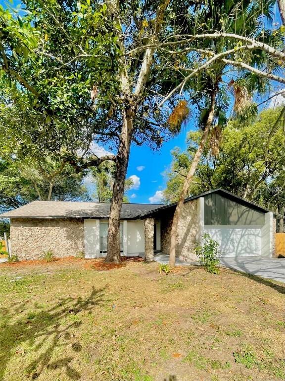 3310 King William Cir., Seffner, FL 33584