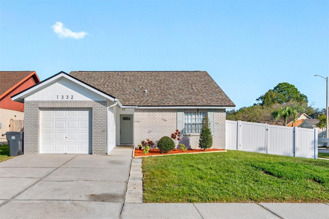 1332 Coolridge Dr., Brandon, FL 33511