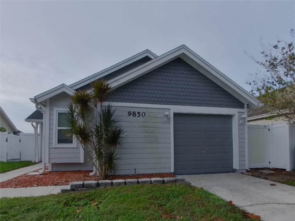 9850 Surrey Ridge Rd., Orlando, FL 32825