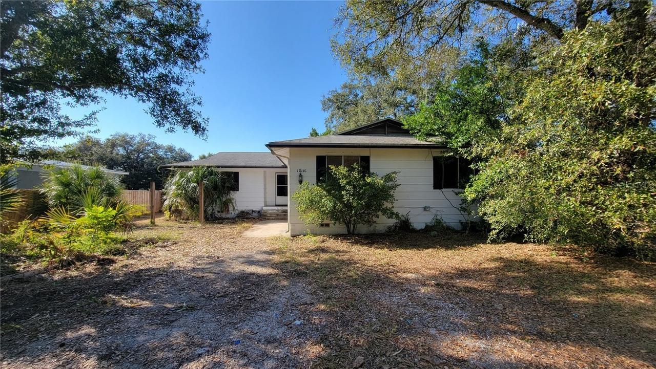 11656 Oak Ln., Largo, FL 33778