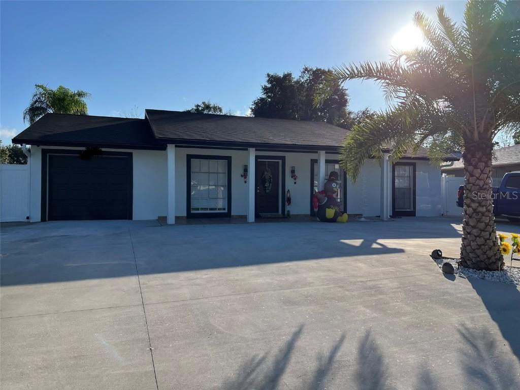 6807 Robinswood Ln., Tampa, FL 33634