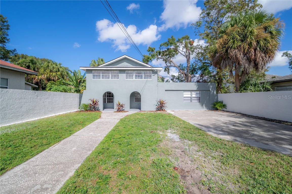 2417 W Gray St., Tampa, FL 33609