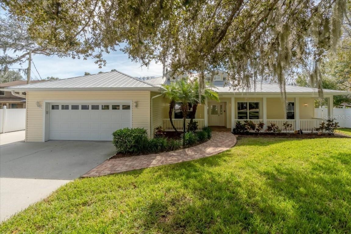 10426 Tarpon Springs Rd., Odessa, FL 33556