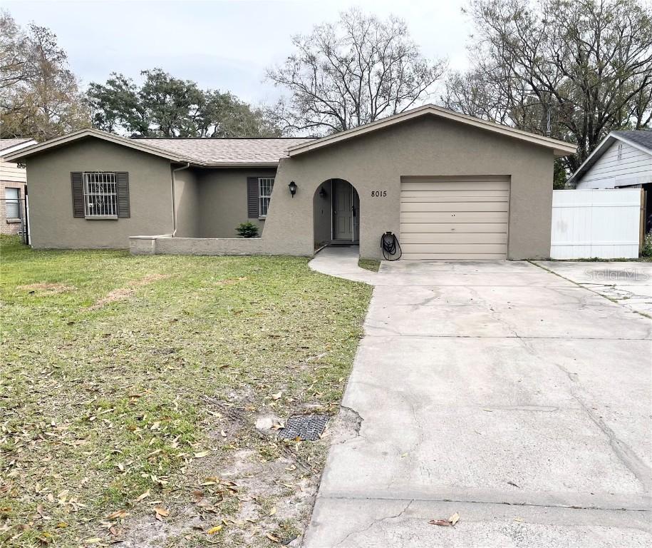 8015 Paddock Ave., Tampa, FL 33614
