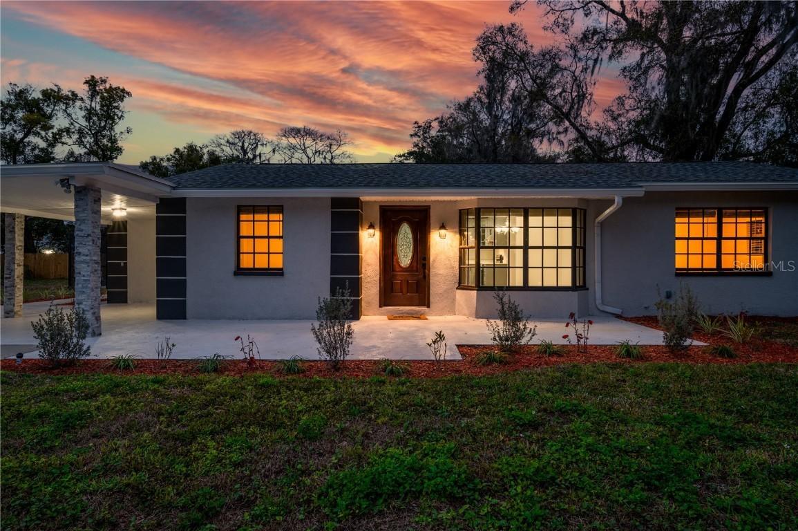 212 E Lutz Lake Fern Rd., Lutz, FL 33549