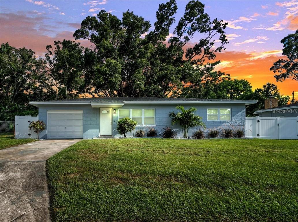 3654 27th Ave., St Petersburg, FL 33711