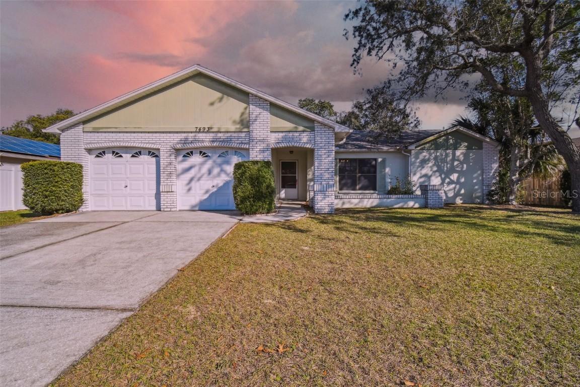 7493 Philatelic Dr., Spring Hill, FL 34606