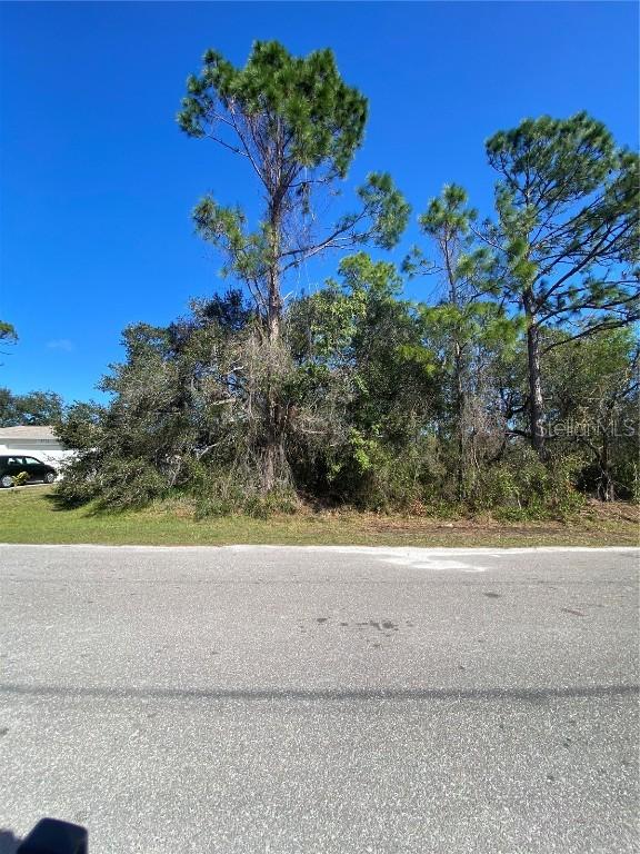 Giffen Ave., North Port, FL 34291