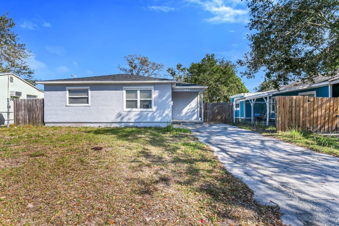 1626 42nd St., St Petersburg, FL 33711