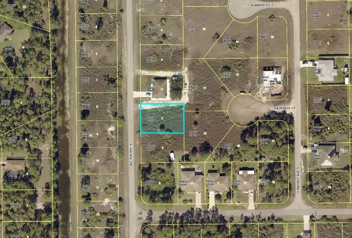 739 Aletha Ave., Lehigh Acres, FL 33974