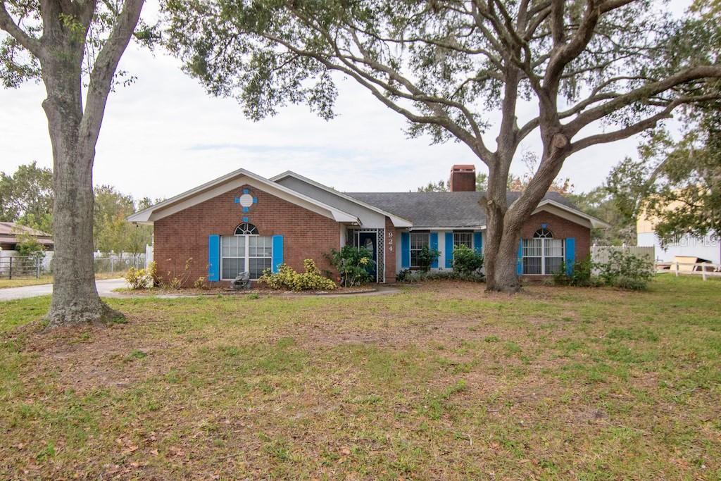 924 Morning Star Dr., Lakeland, FL 33810