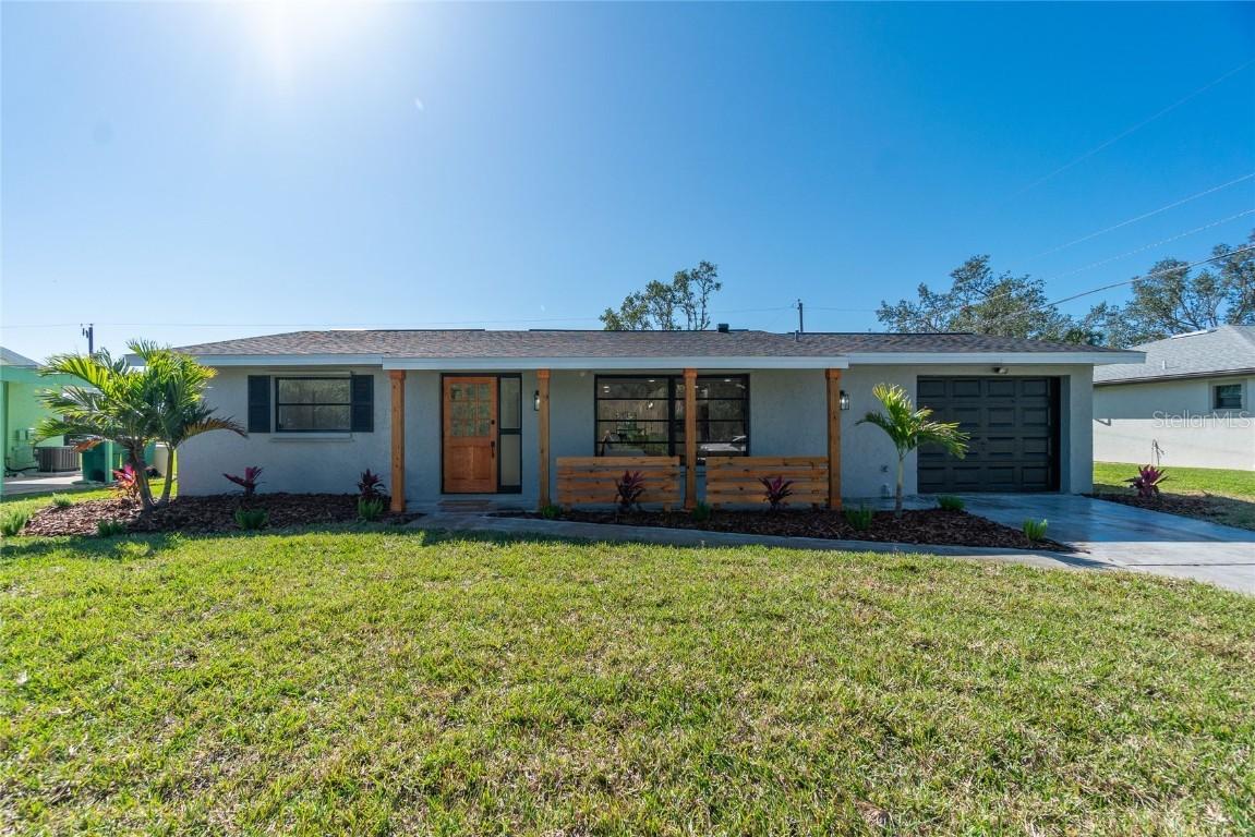18307 Cortland Ave., Port Charlotte, FL 33948