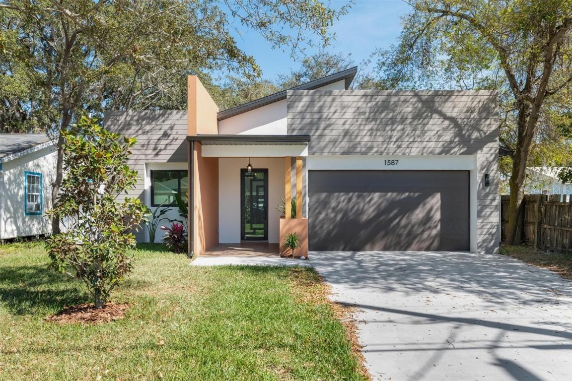 1587 S Washington Ave., Clearwater, FL 33756