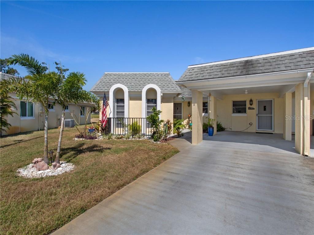 6 Regency Ct., Lehigh Acres, FL 33936