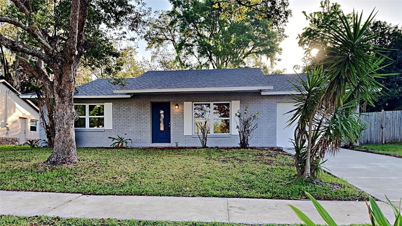 167 Exeter Ave., Longwood, FL 32750