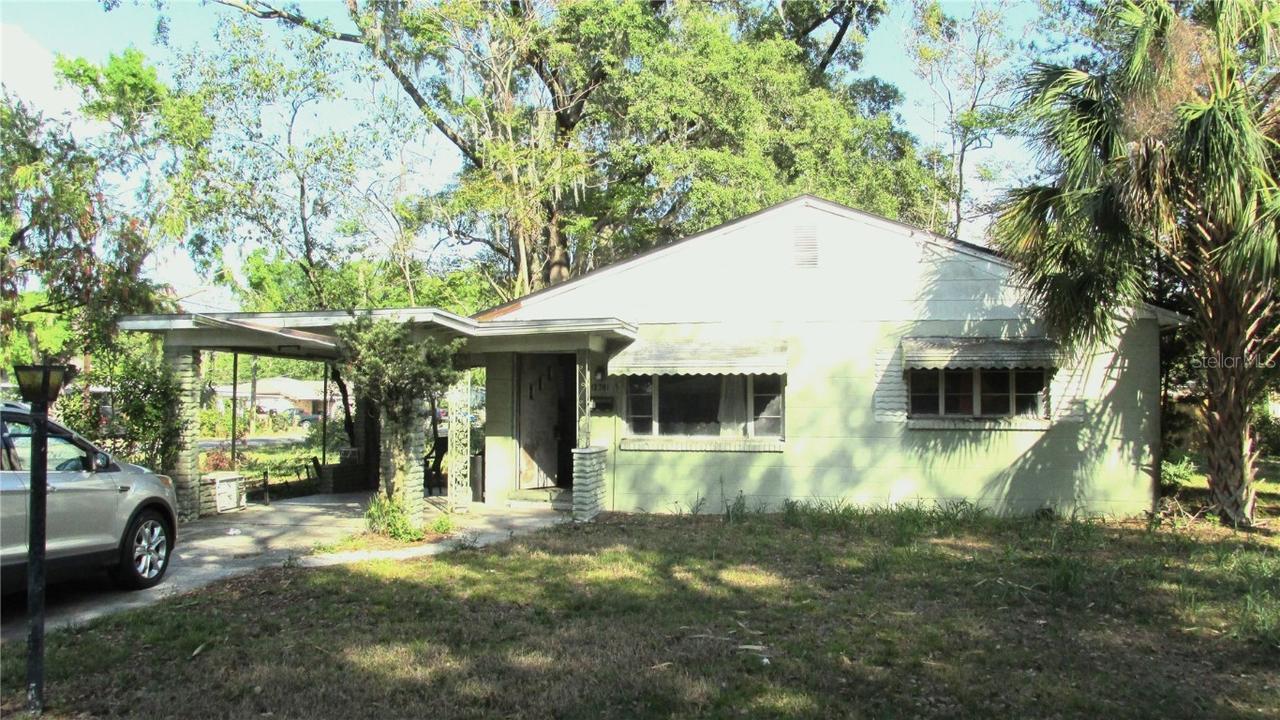 1802 Whitehall St., Plant City, FL 33563