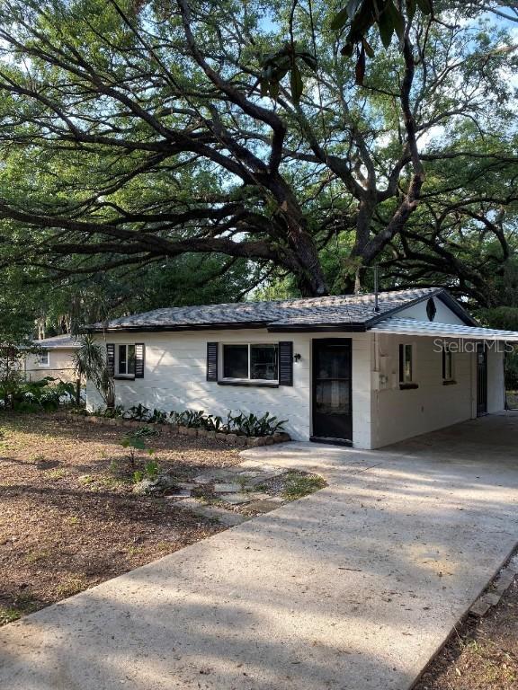 2920 Irene St., Lutz, FL 33559