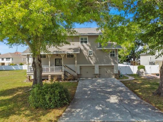 New Homes with In-ground Swimming Pools in Palm Harbor: March 12th to March 18th