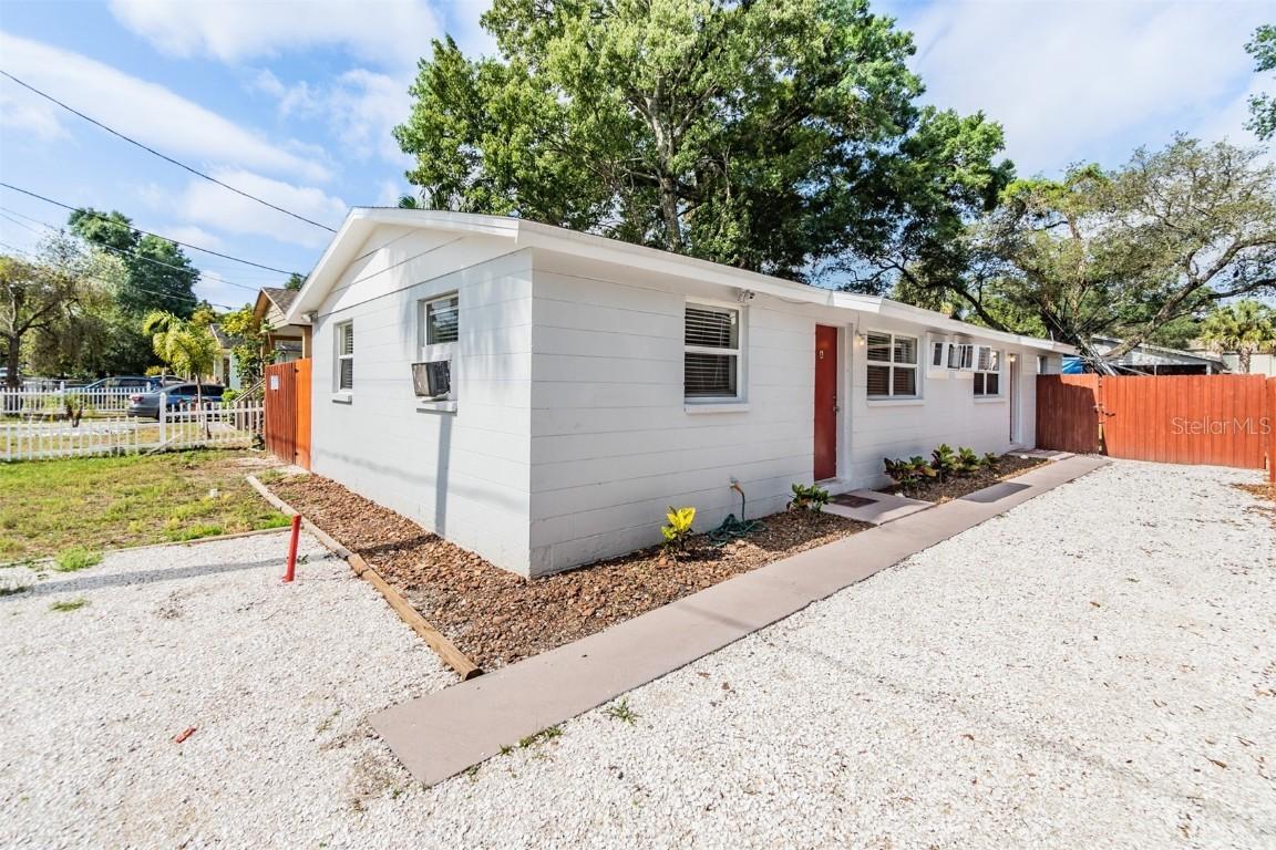 8410 N 10th St., Tampa, FL 33604