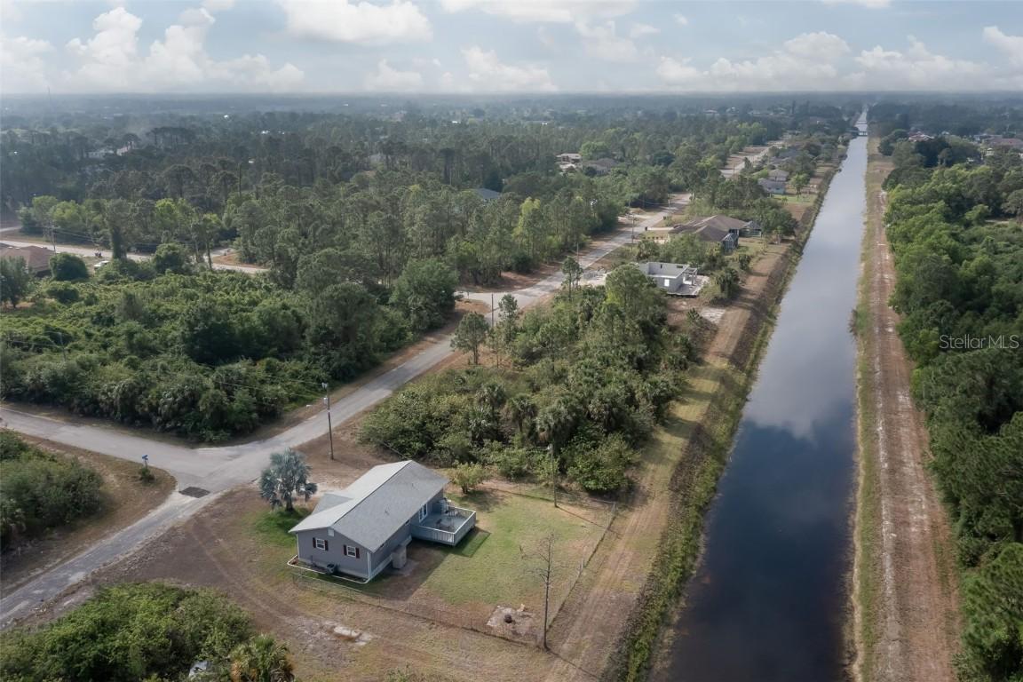 502 Empire Ave., Lehigh Acres, FL 33974