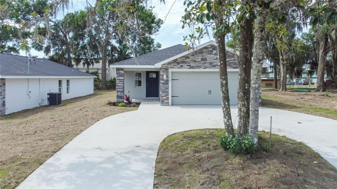 37350 Howard Ave, Dade City, FL 33525