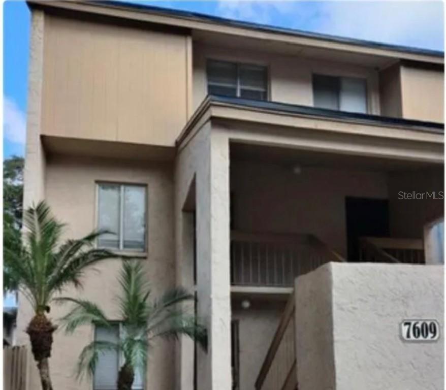 7609 Abbey Ln. #B, Tampa, FL 33617