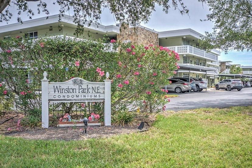 4885 1st St. #103, St Petersburg, FL 33703