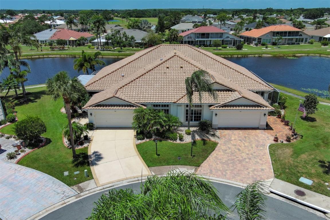 746 Fairway Ridge Ct., Sun City Center, FL 33573