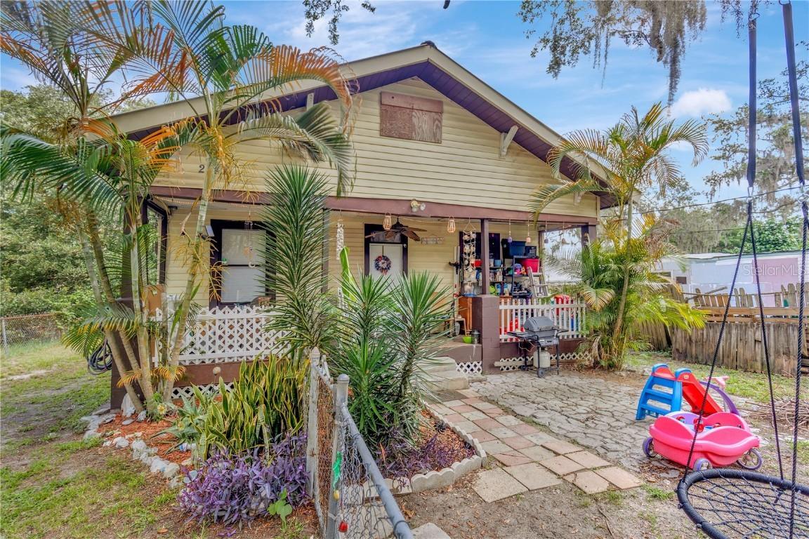 2744 Ellis Ave., Eaton Park, FL 33840