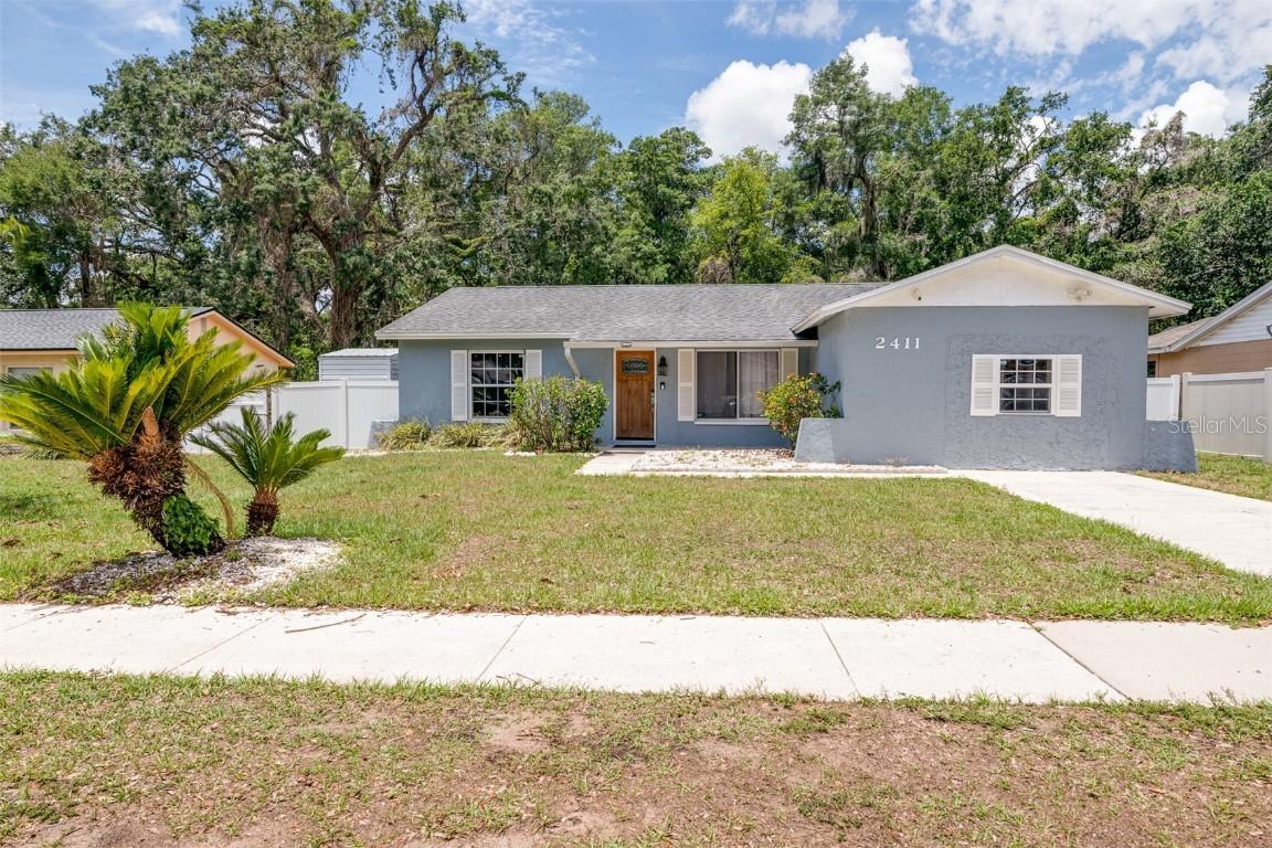 2411 Devonwoode Pl., Seffner, FL 33584
