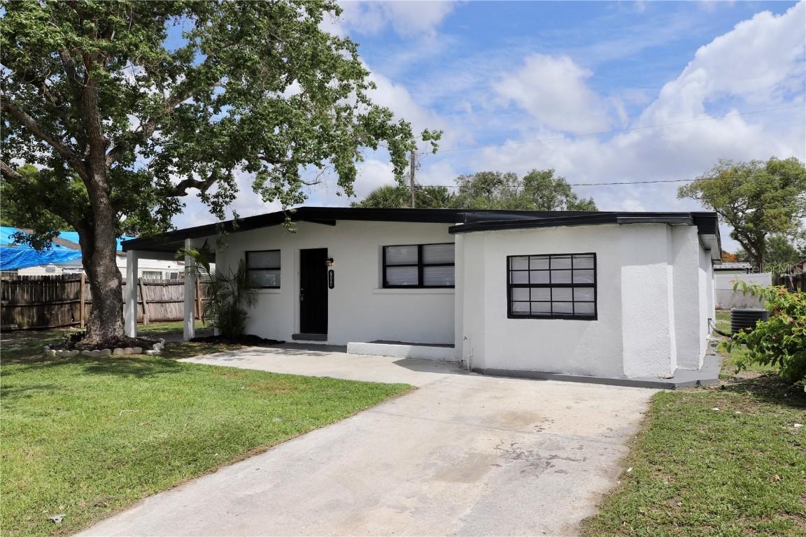 7504 Paradise Pl., Tampa, FL 33619