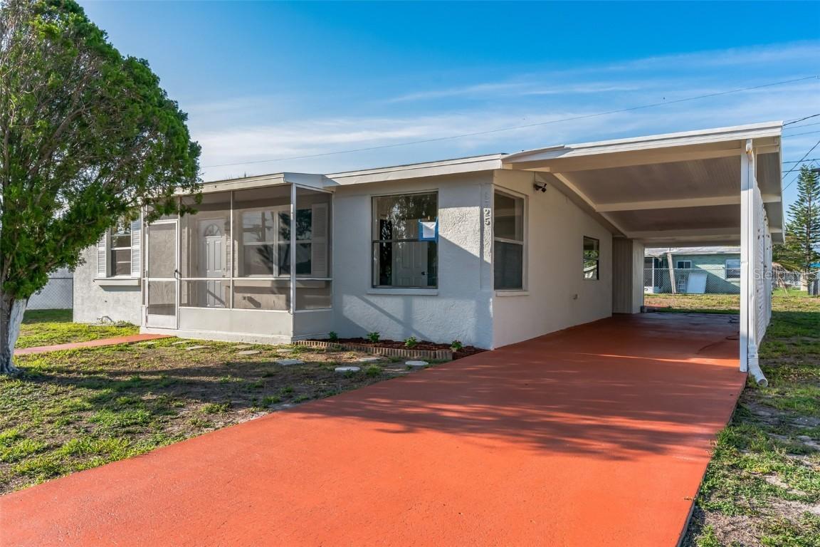 8725 Aero Ave., North Port, FL 34287