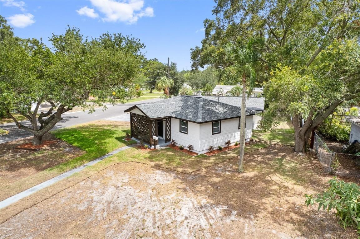 7202 8th Ave., St Petersburg, FL 33710