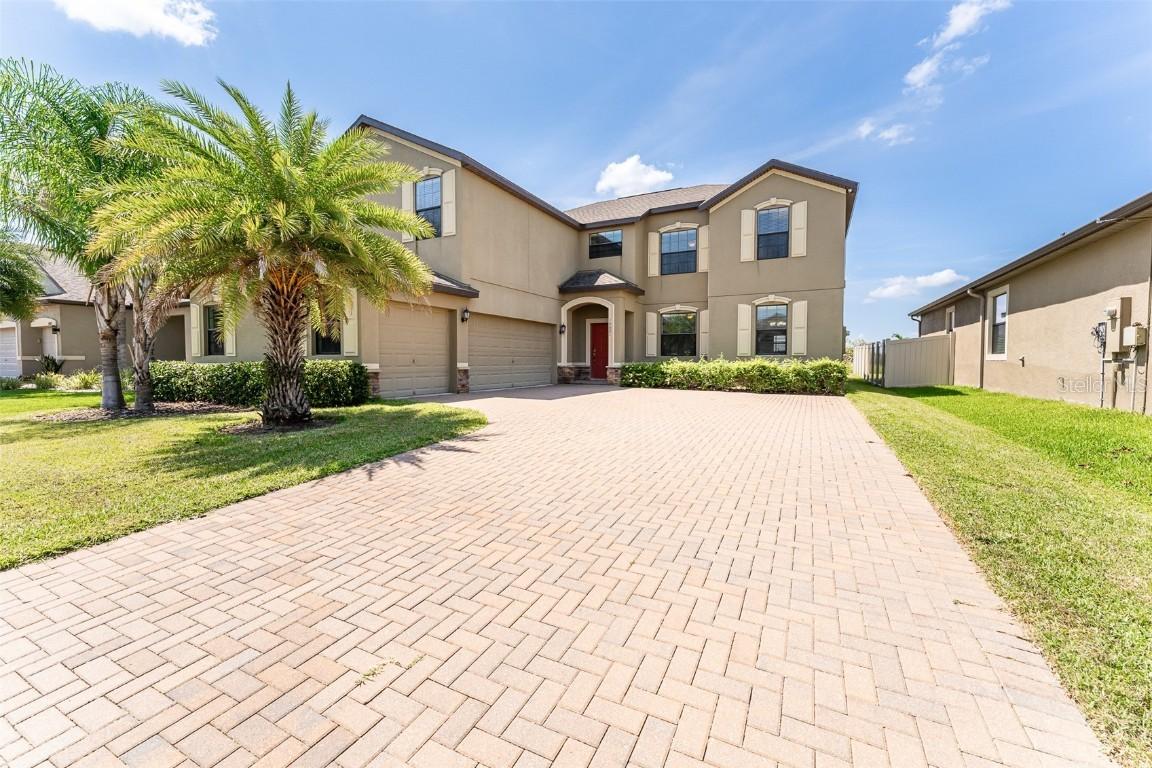 10021 Celtic Ash Dr., Ruskin, FL 33573