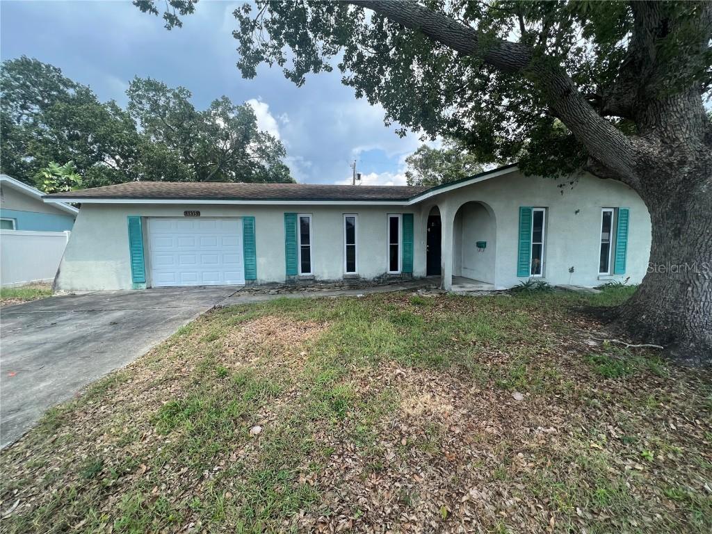 9835 110th Ln., Seminole, FL 33772