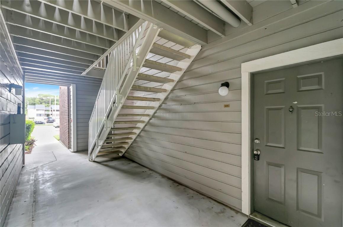 1400 Gandy Blvd. #211, St Petersburg, FL 33702