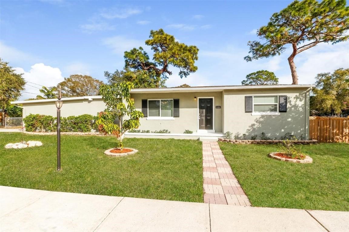 1101 42nd St., St Petersburg, FL 33713