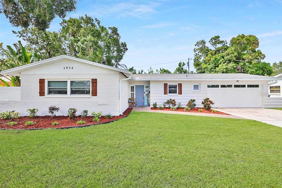 1954 67th Ave., St Petersburg, FL 33712