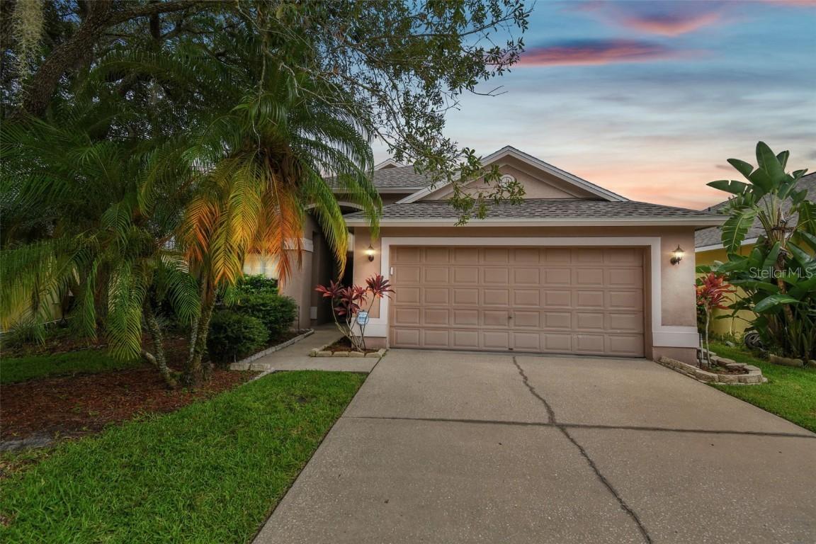 11836 Derbyshire Dr., Tampa, FL 33626