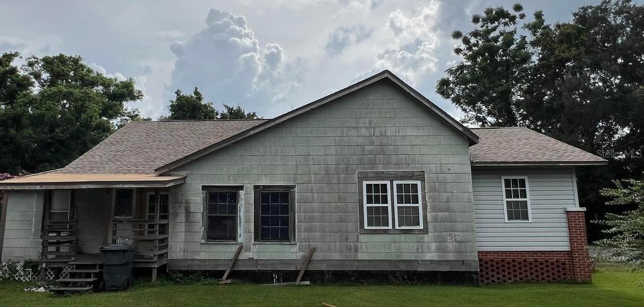 932 Oak Ln., Lakeland, FL 33811