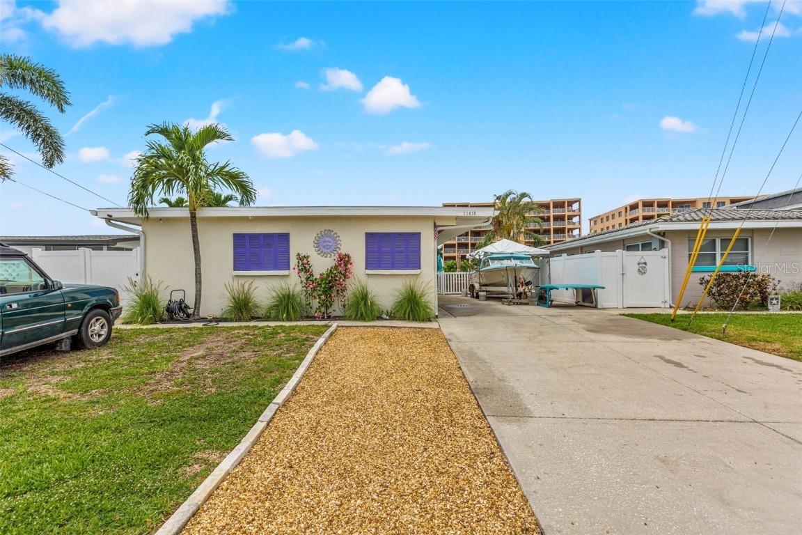 11410 1st St., Treasure Island, FL 33706