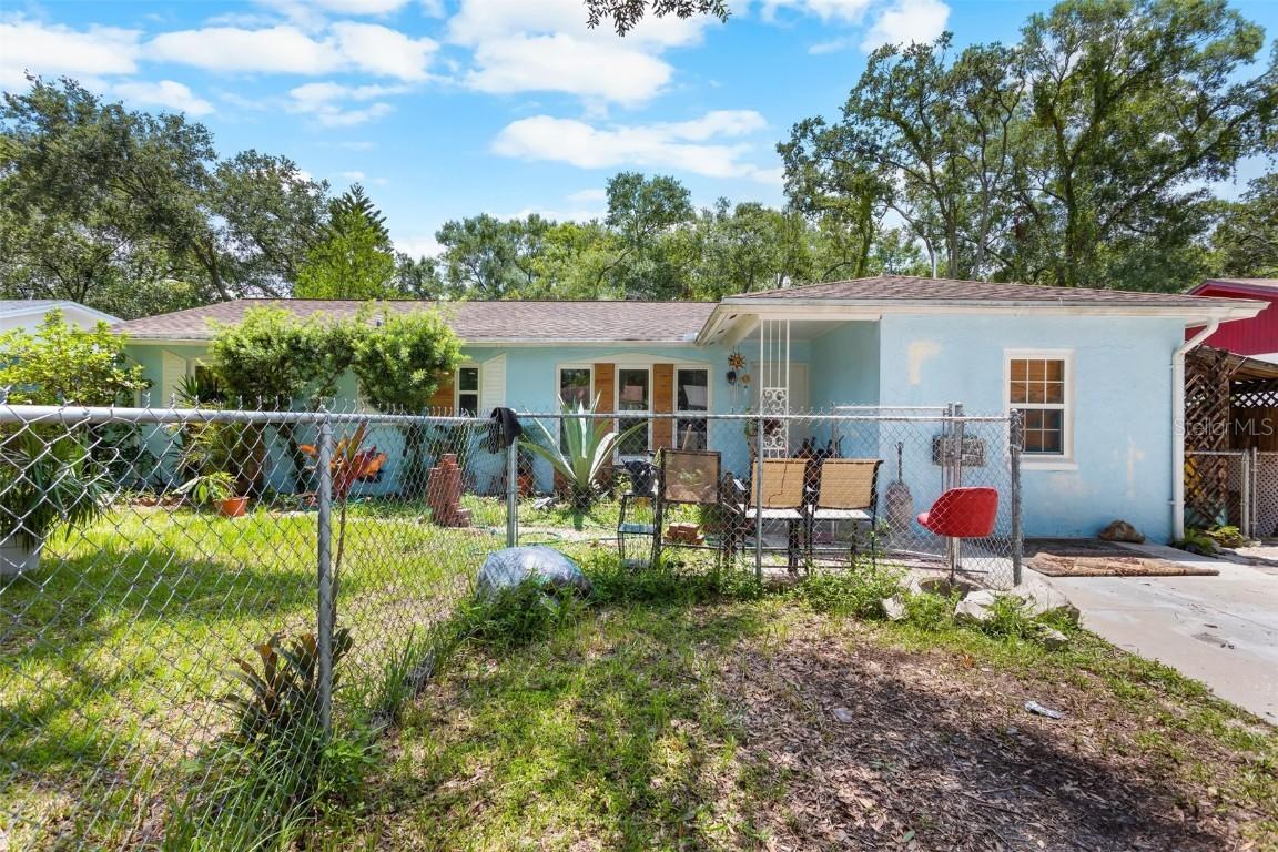 4405 Dolphin Dr., Tampa, FL 33617