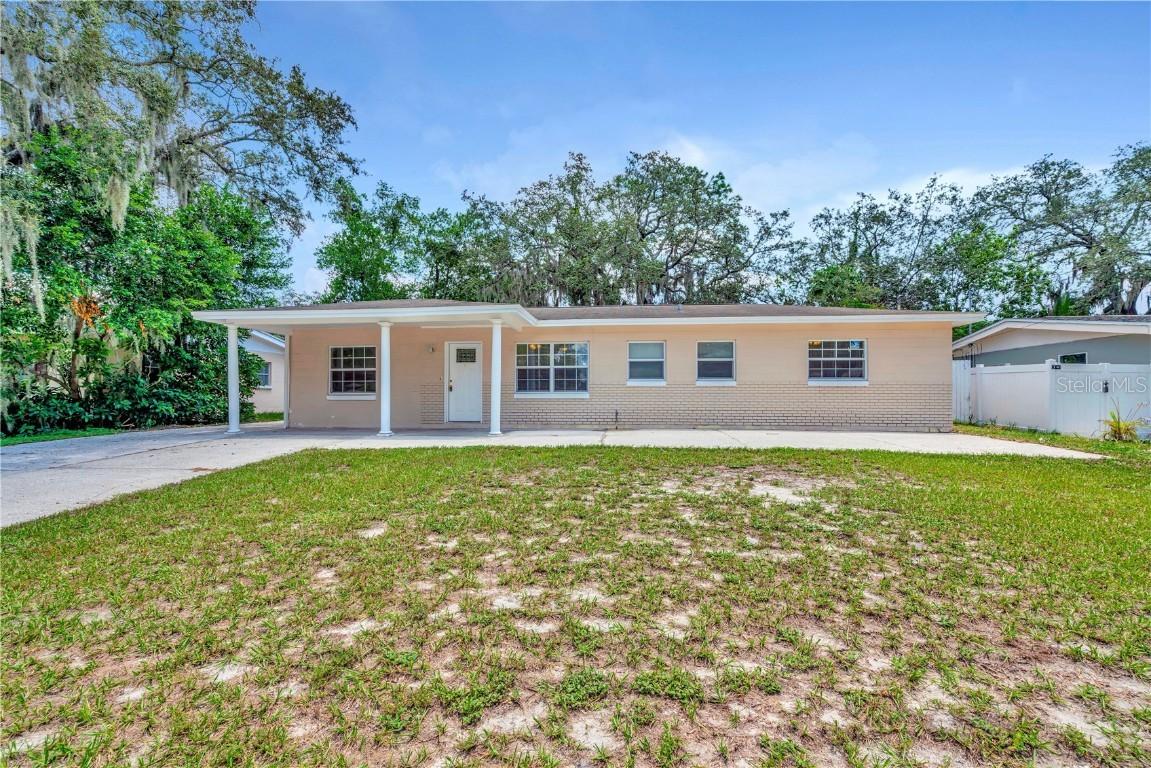 7607 Pine Hill Dr., Tampa, FL 33617