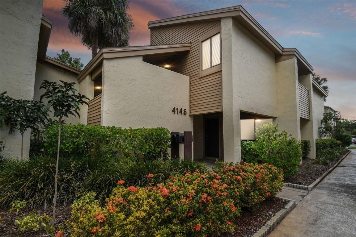 4148 Pinelake Ln. #102, Tampa, FL 33618