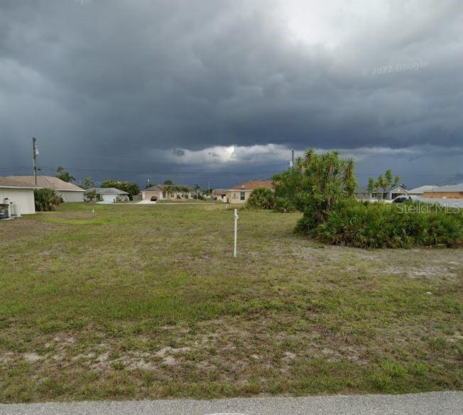 1827 NE 17th Pl., Cape Coral, FL 33909