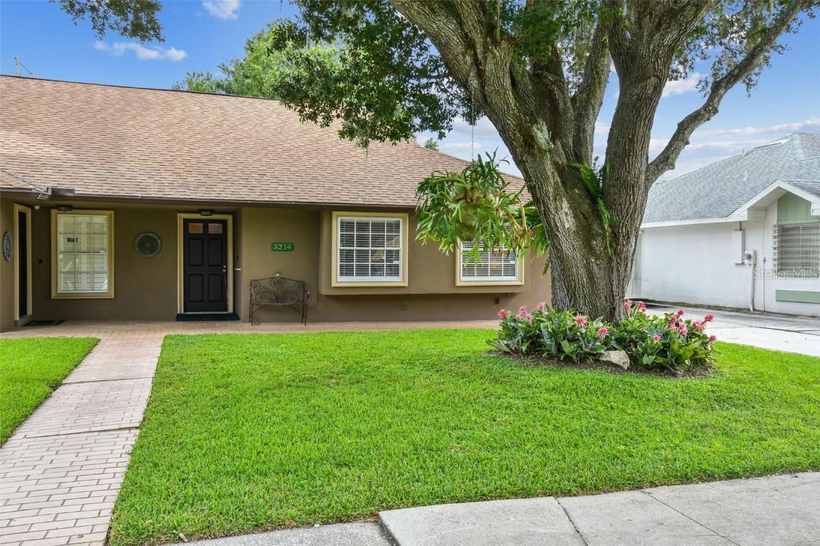 3214 Laurel Dale Dr., Tampa, FL 33618