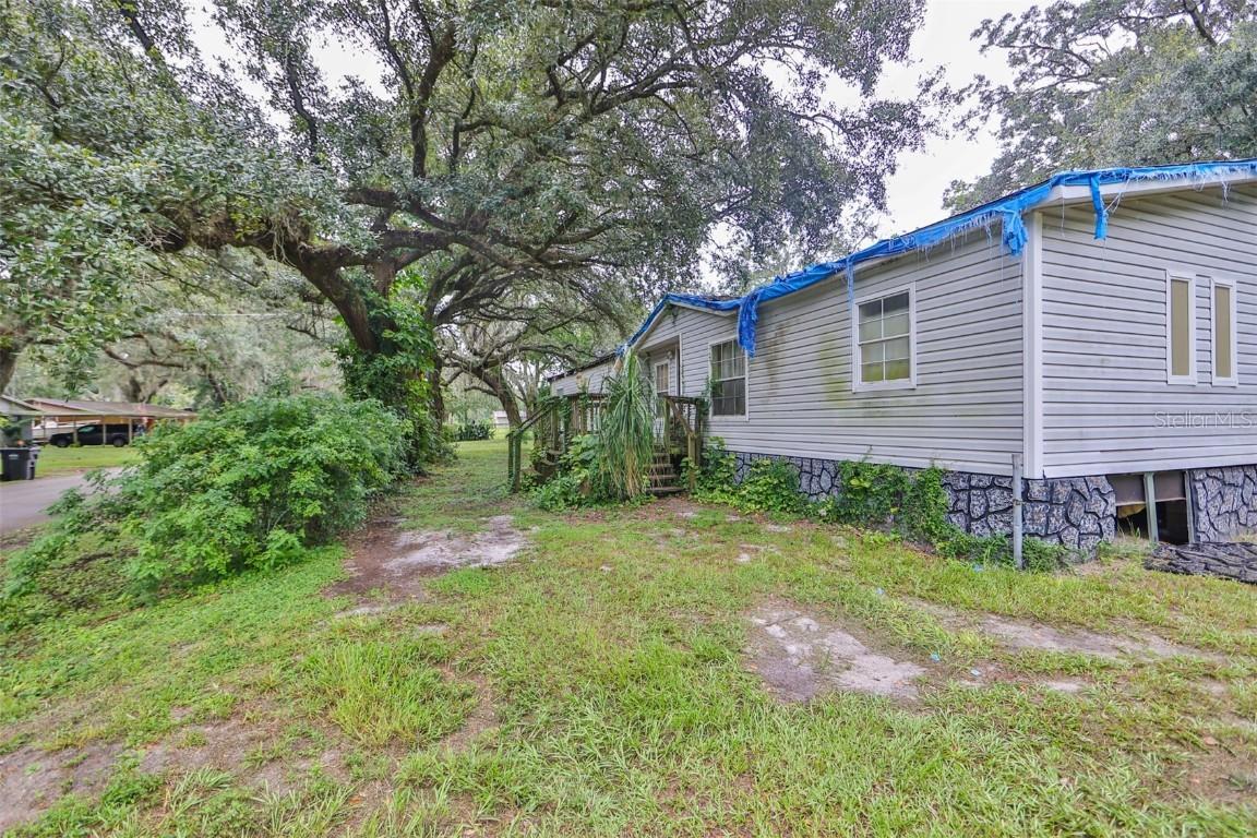 3002 E 148th Ave., Lutz, FL 33559